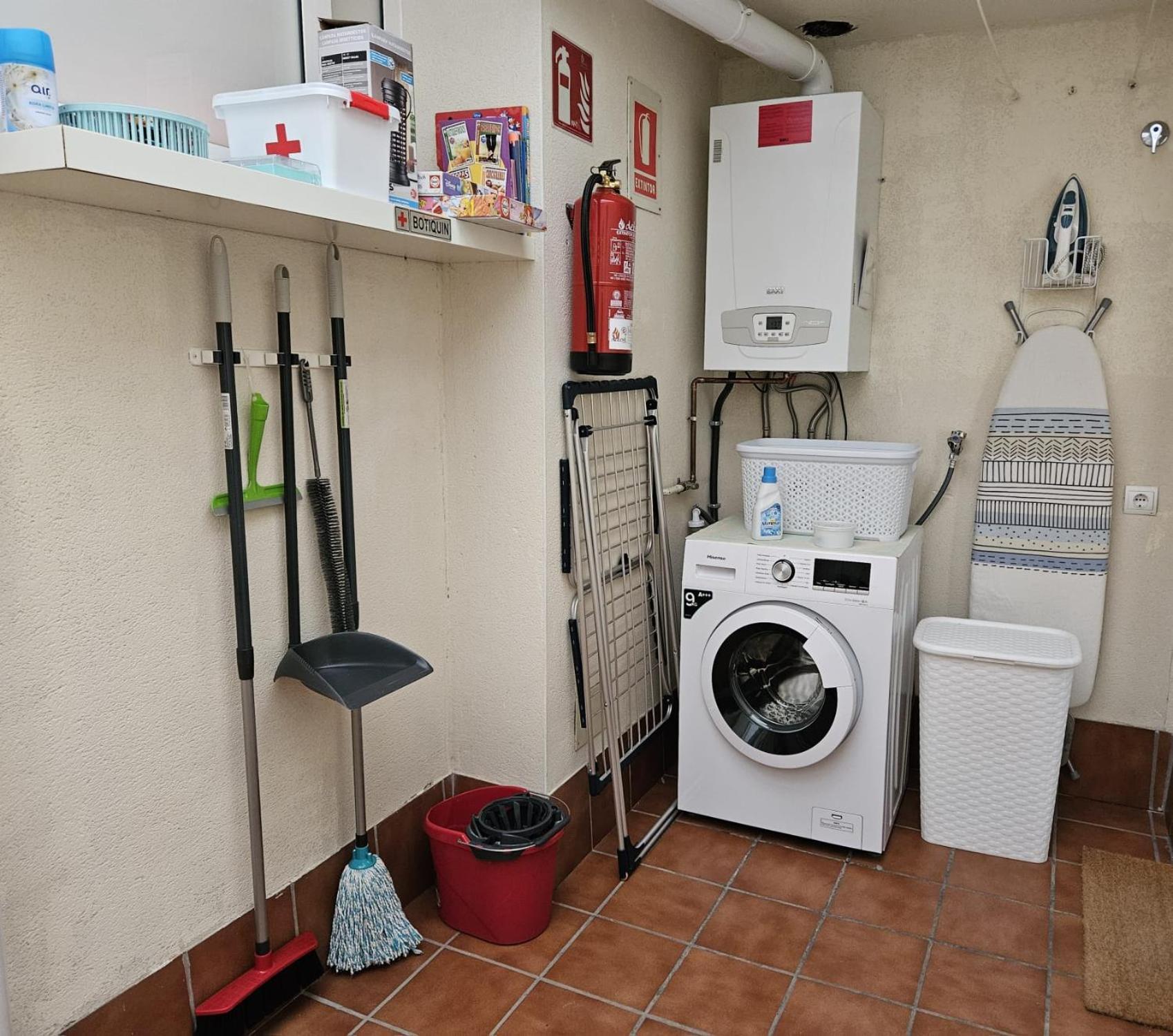 Apartamento Vilallonga Figueres  Dış mekan fotoğraf