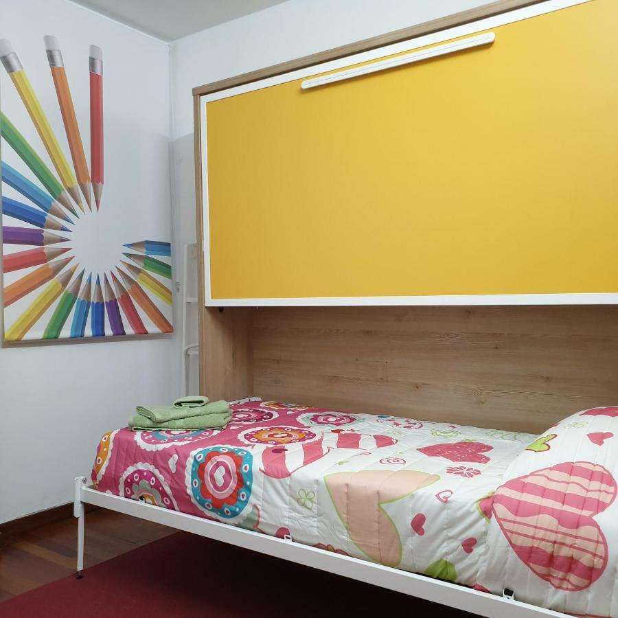 Apartamento Vilallonga Figueres  Dış mekan fotoğraf